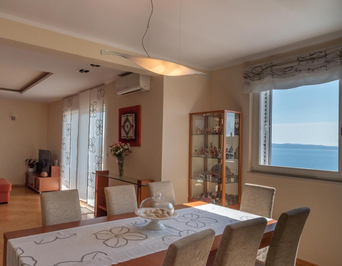Sea View- Spacious Apartment With Shared Pool Split Extérieur photo